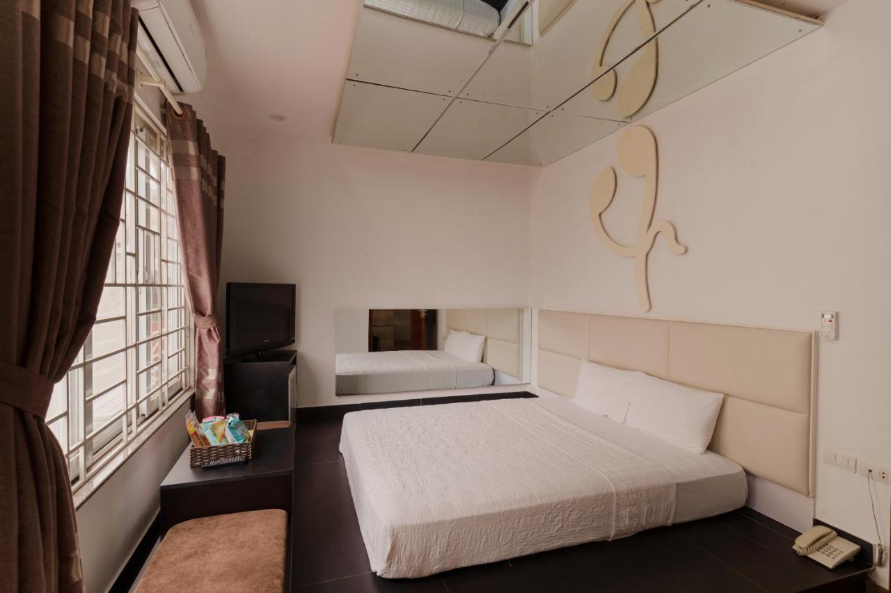 Blue Diamond Apartment Hotel Hanoi Esterno foto